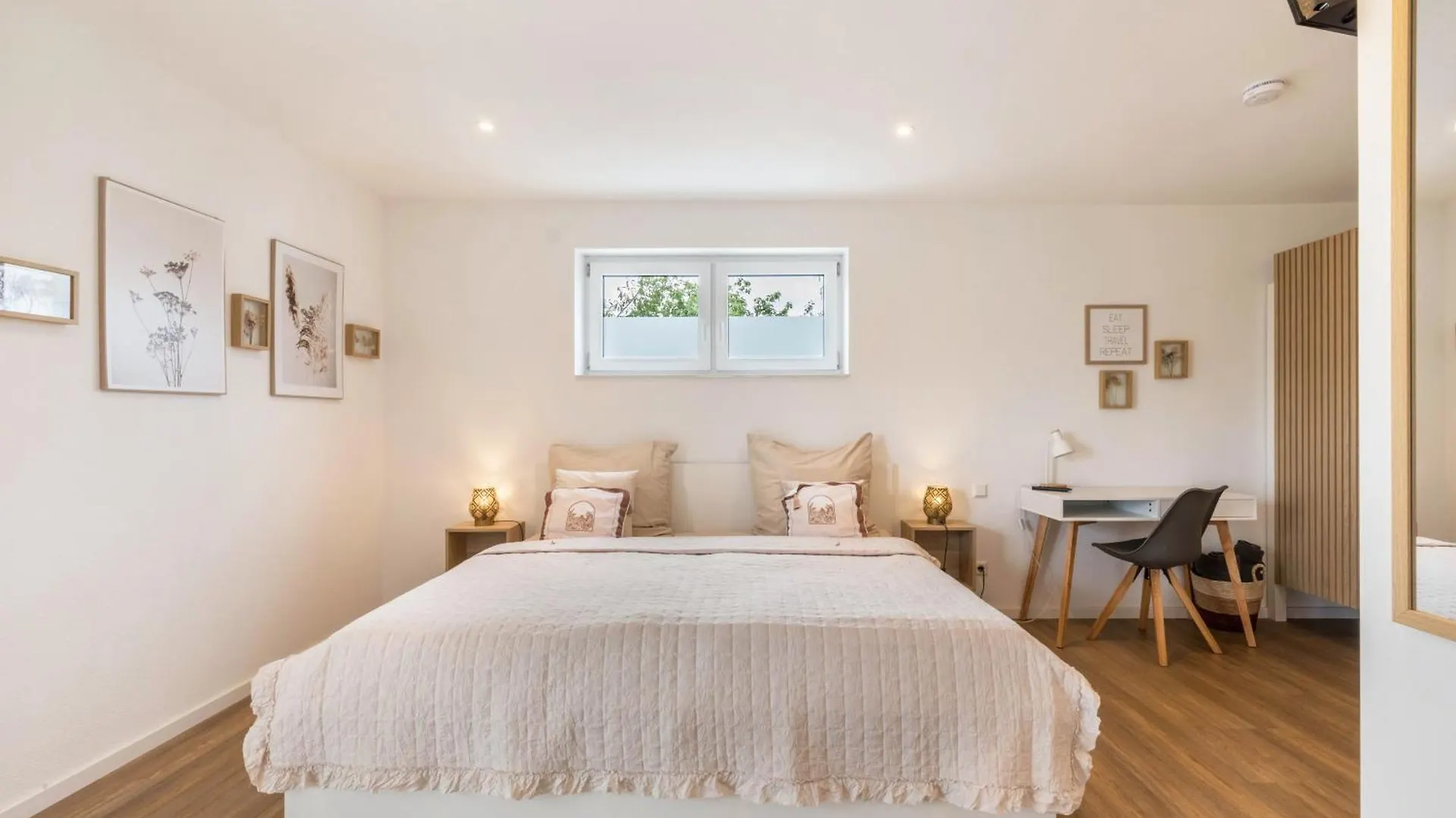 Studio 2 Parkside Apartments Guenzburg