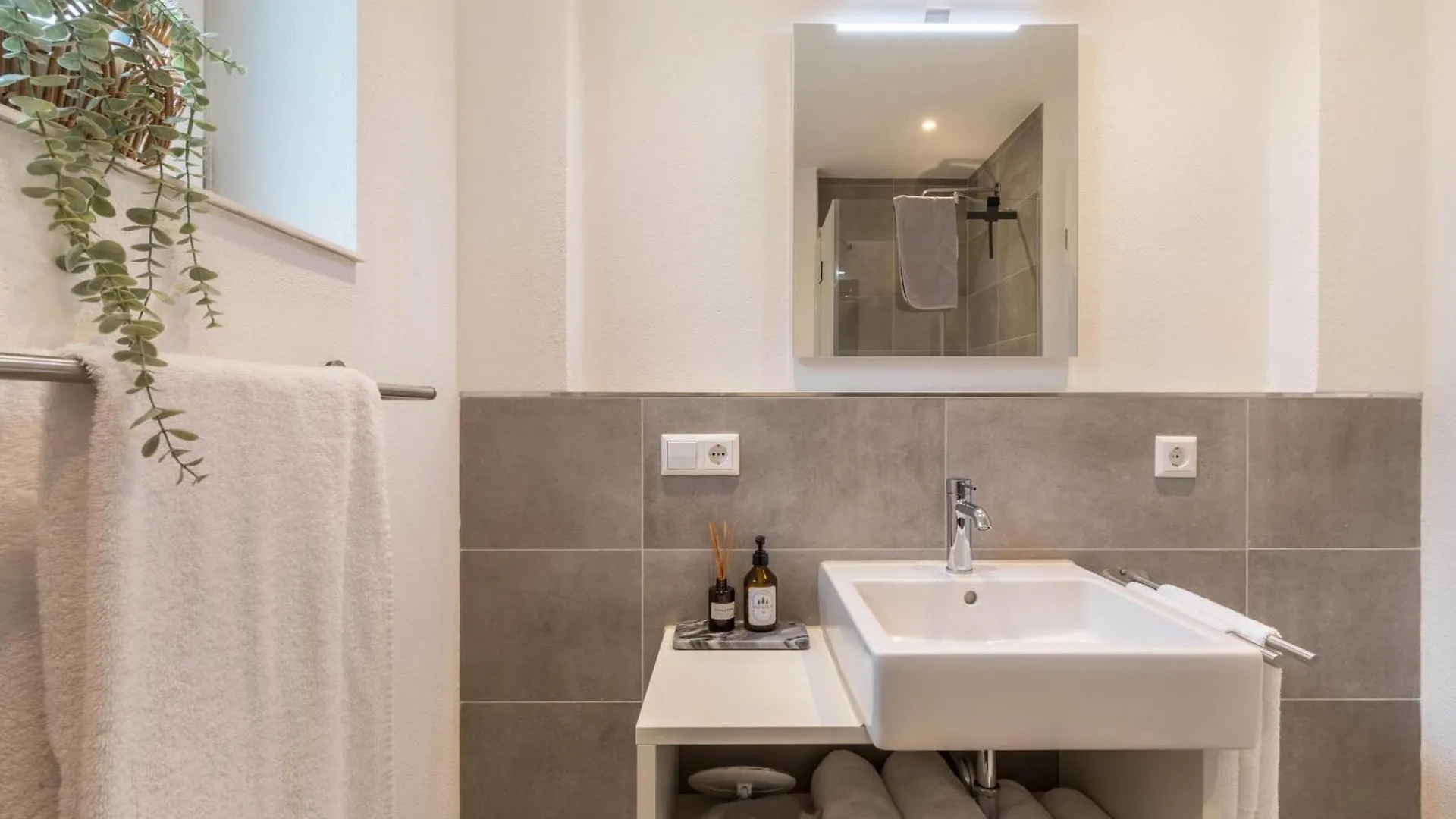 Studio 2 Parkside Apartments Guenzburg