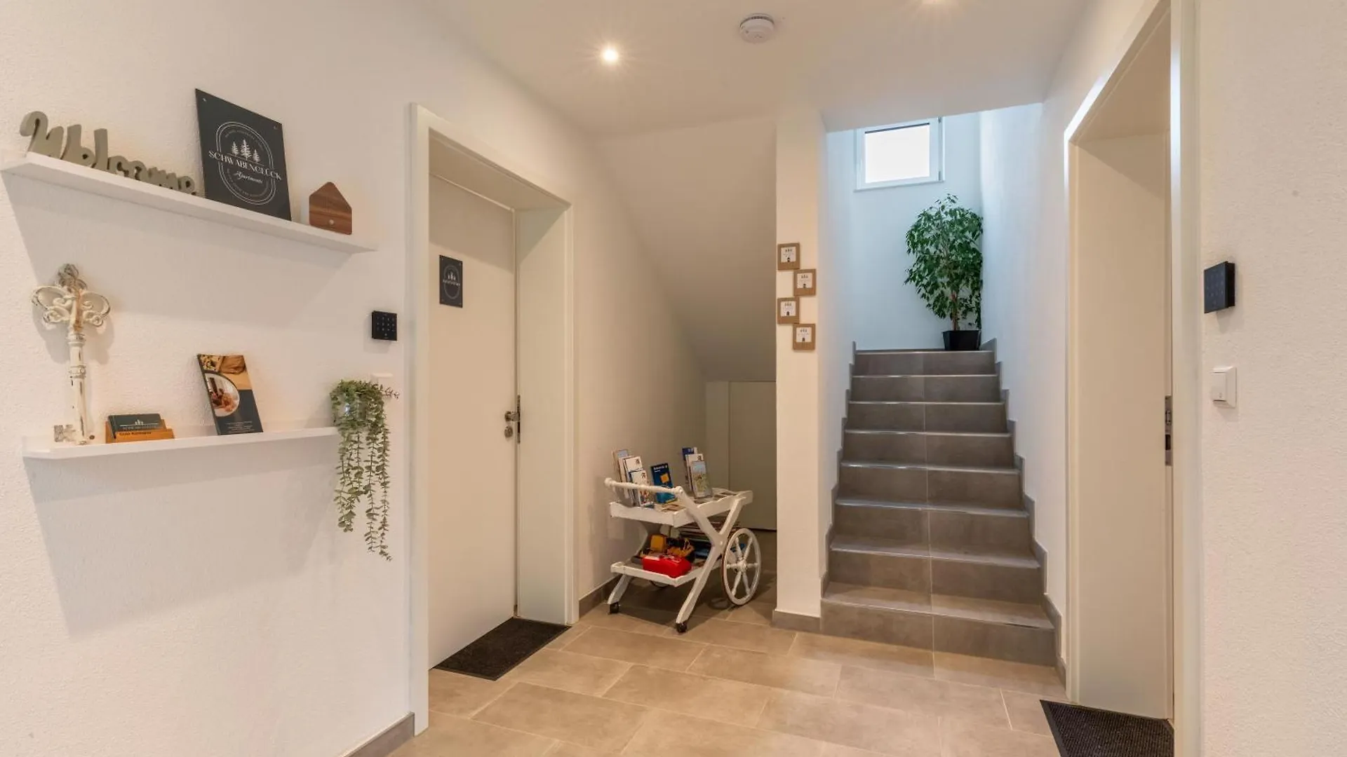 Studio 2 Parkside Apartments Guenzburg Germany