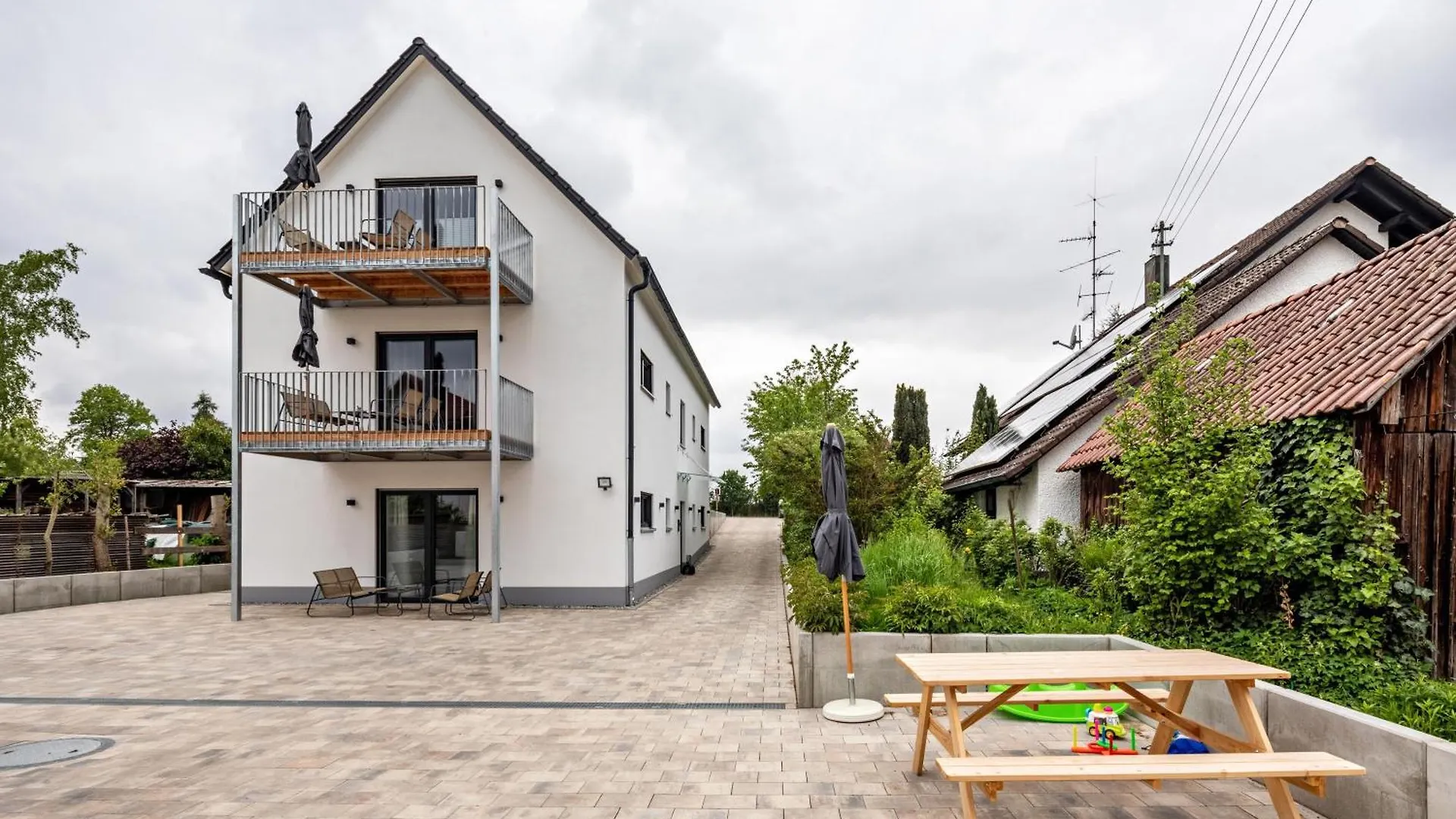 Studio 2 Parkside Apartments Guenzburg